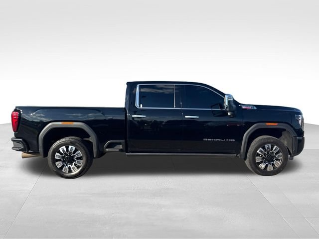 Used 2024 Black GMC Denali image 6