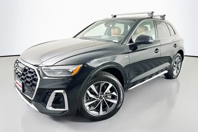 2023 Audi Q5 S line Premium