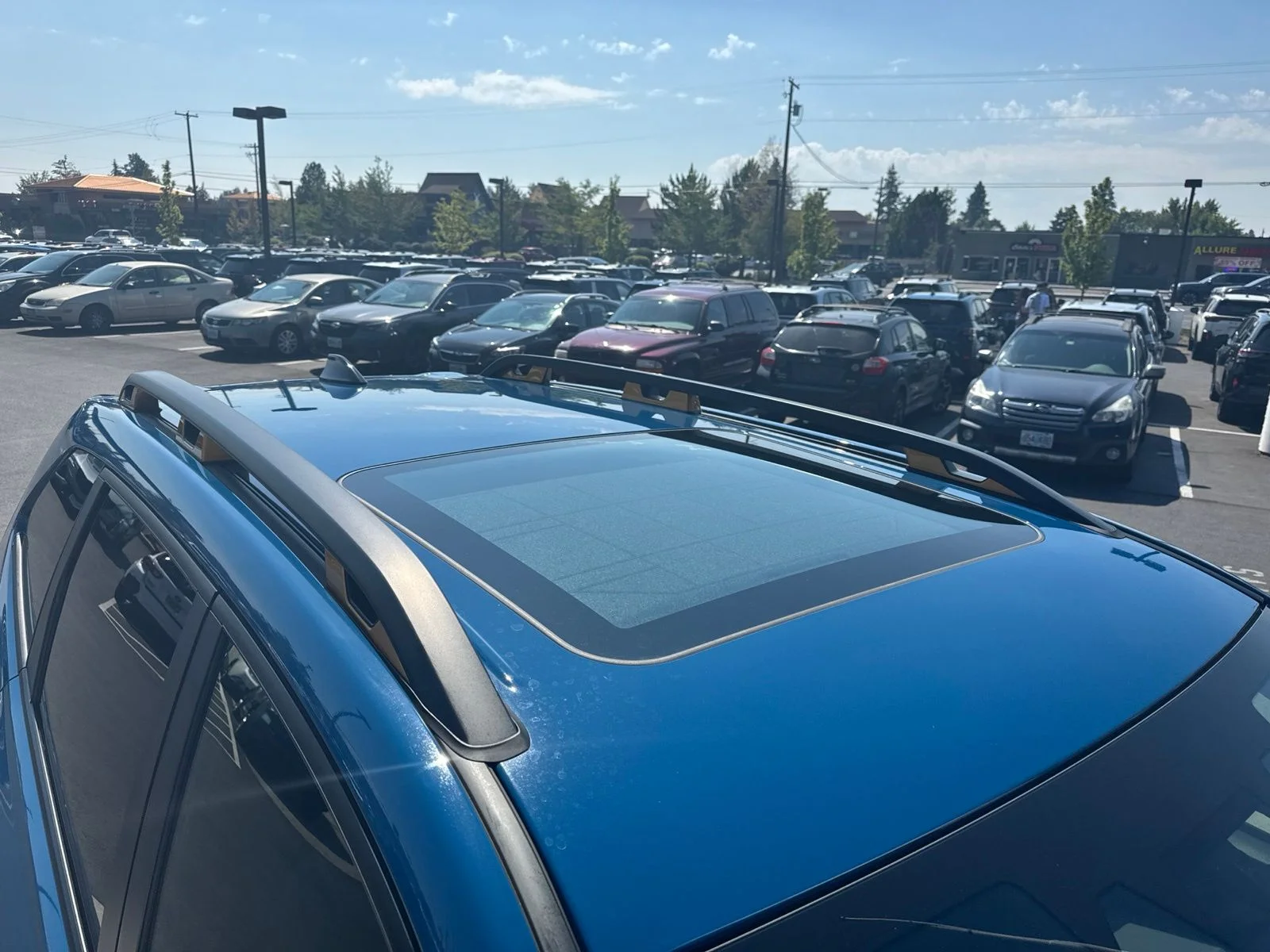 Used 2025 Blue Subaru Wilderness image 9
