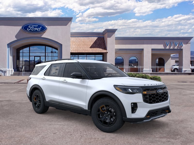 New 2026 Star White Metallic Tri-Coat Ford Tremor® image 7
