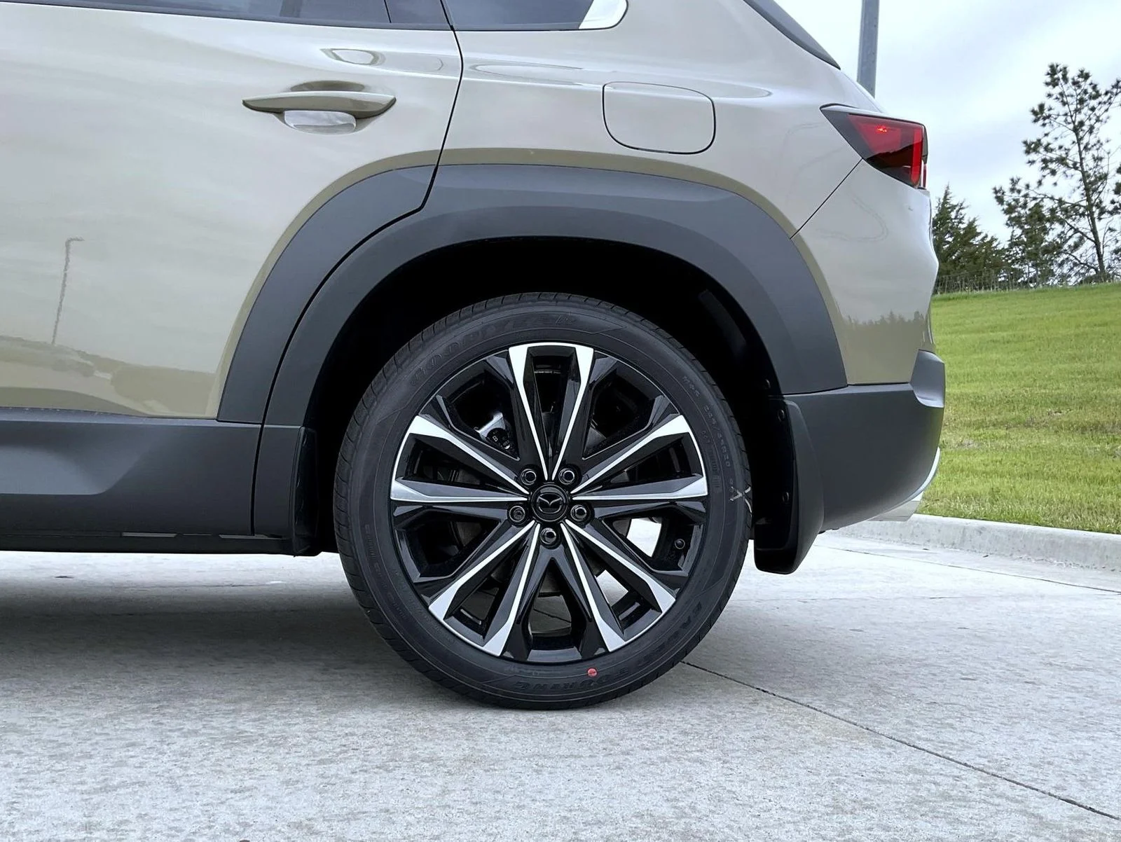 New 2026 Zircon Sand Metallic Mazda 2.5 Turbo AWD image 24