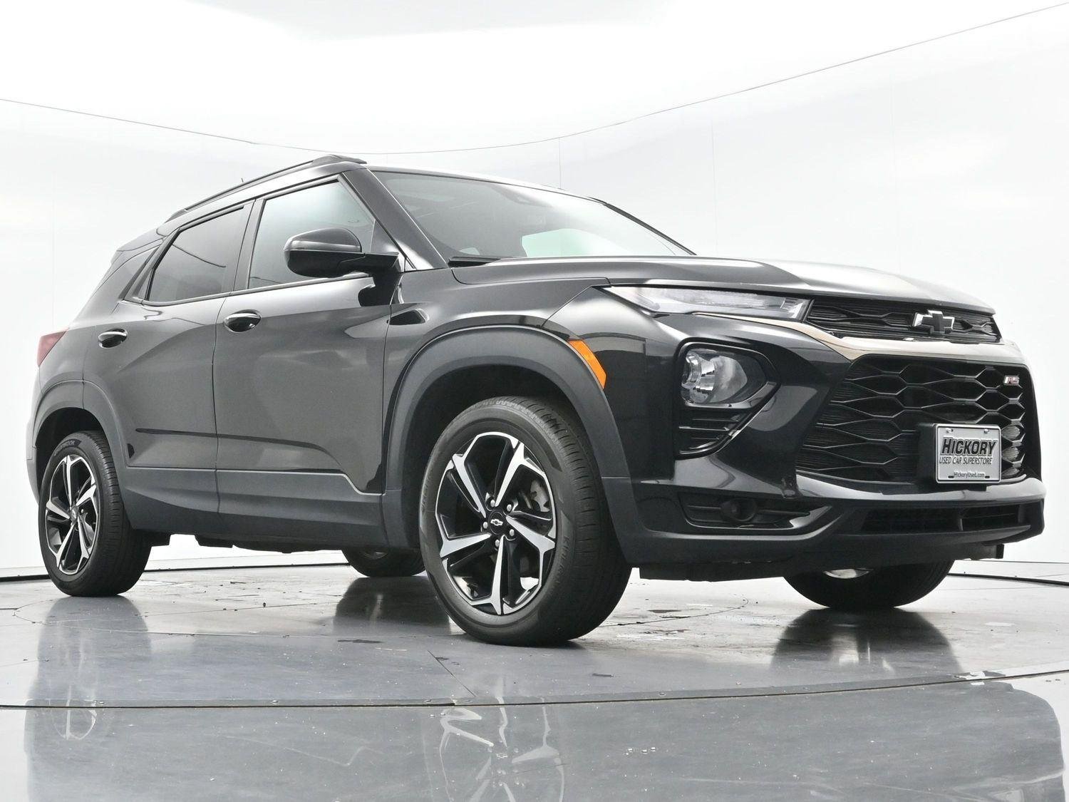 Used 2022 Mosaic Black Metallic Chevrolet RS image 43