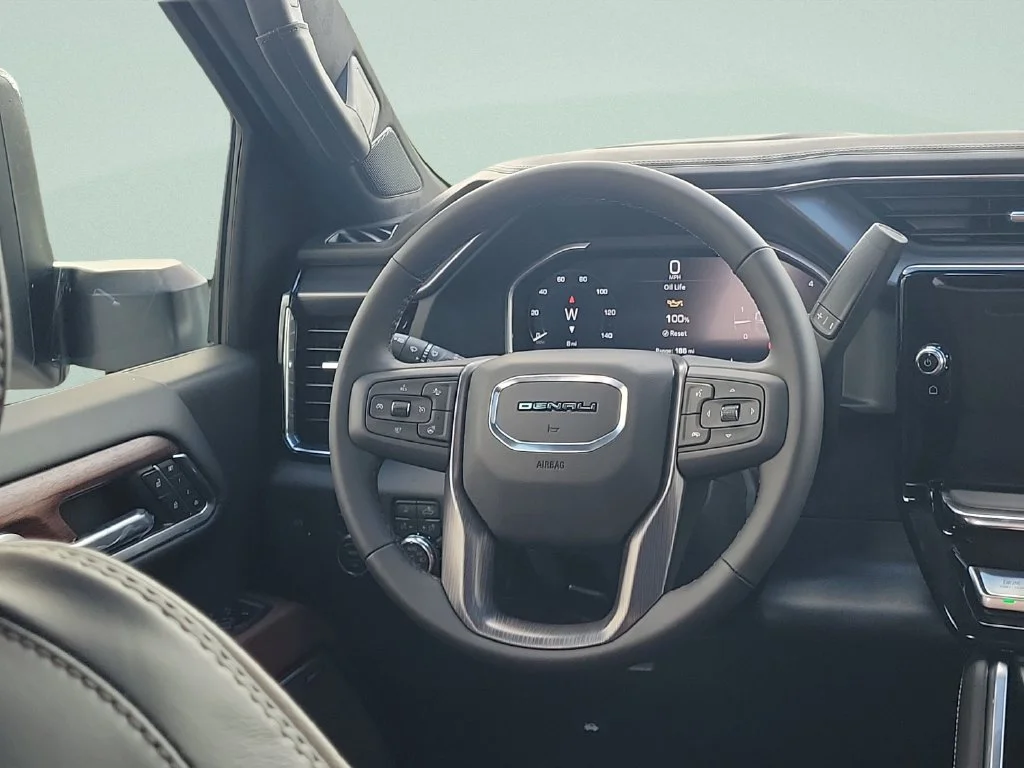 New 2026 Glacier White Tricoat GMC Denali Ultimate image 12