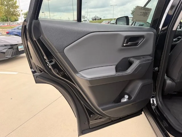 New 2026 Midnight Black Metallic Toyota XLE Premium image 17
