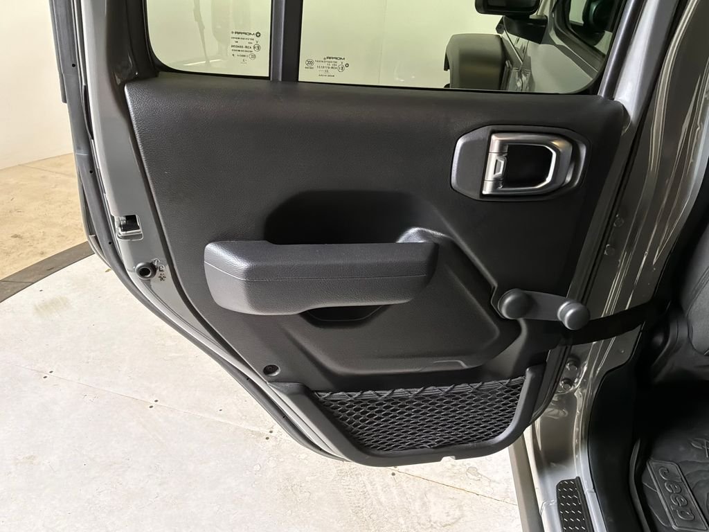 Certified Used 2022 Gray Jeep Unlimited Willys image 16