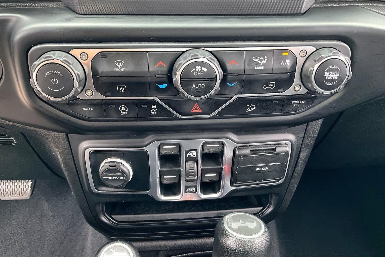 Used 2020 Black Clearcoat Jeep Willys image 31