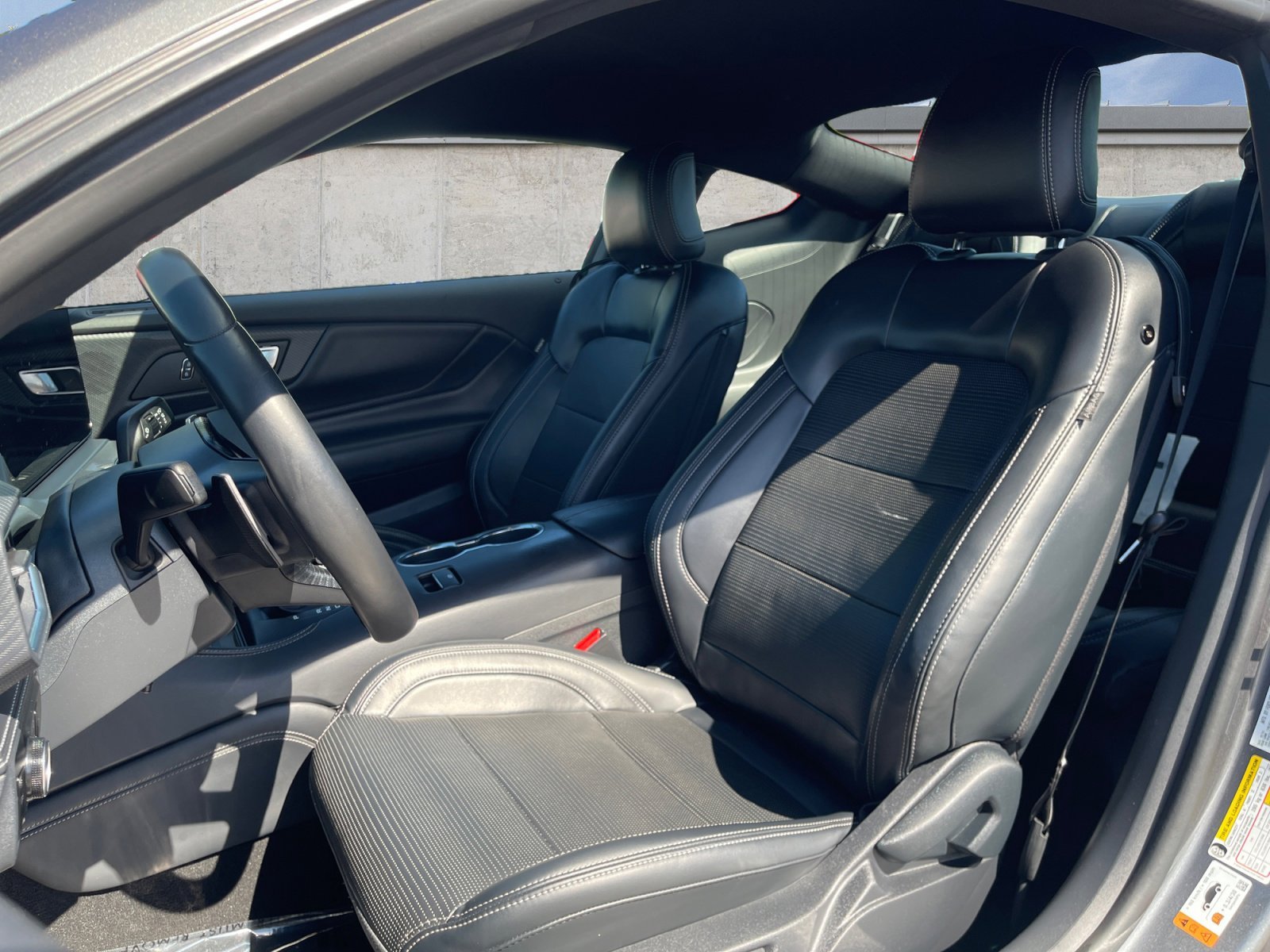 2024 Ford Mustang GT Premium - Photo 9