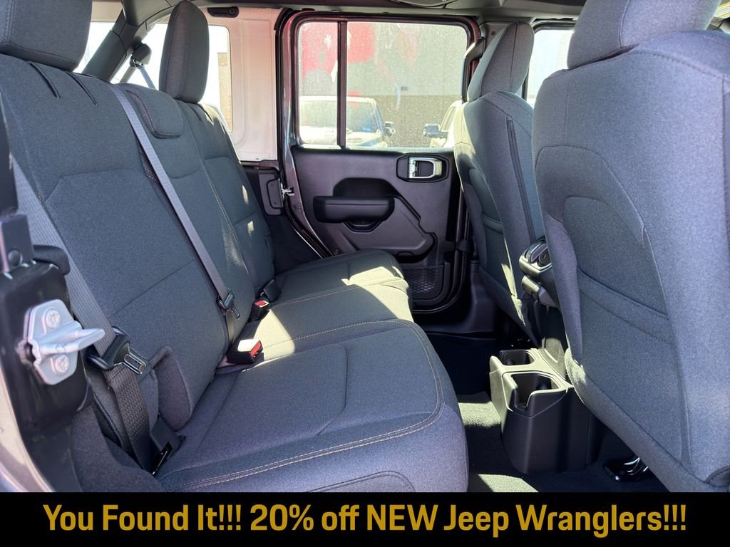 New 2026 Granite Crystal Metallic Clearcoat Jeep Sport S image 29