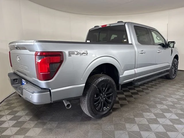 New 2026 Iconic Silver Metallic Ford XLT image 3