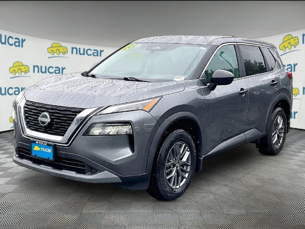 Used 2023 Gun Metallic Nissan S image 3