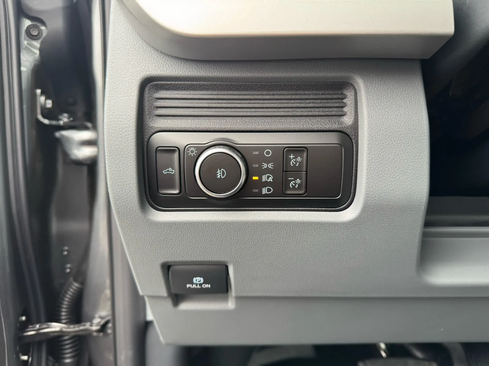 New 2026 Carbonized Gray Metallic Ford XL image 12