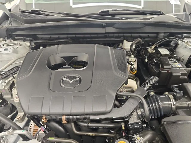 Used 2025 Wind Chill Pearl Mazda 2.5 S Preferred Package image 36