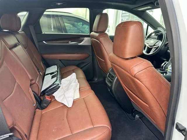Used 2025 White Cadillac Premium Luxury image 12