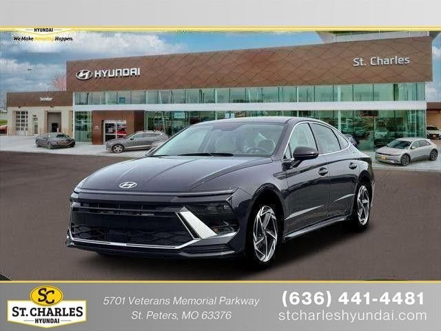 Used 2026 Blue Hyundai SEL Sport image 1