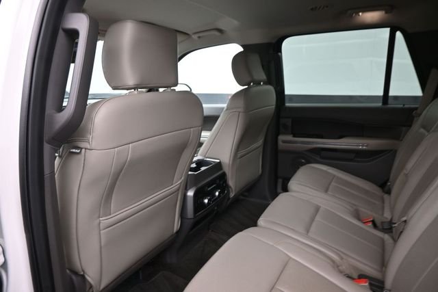 Used 2018 White Ford XLT image 28
