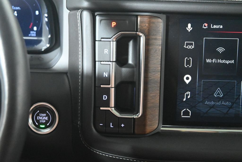 2024 GMC Yukon Denali Ultimate - Photo 23