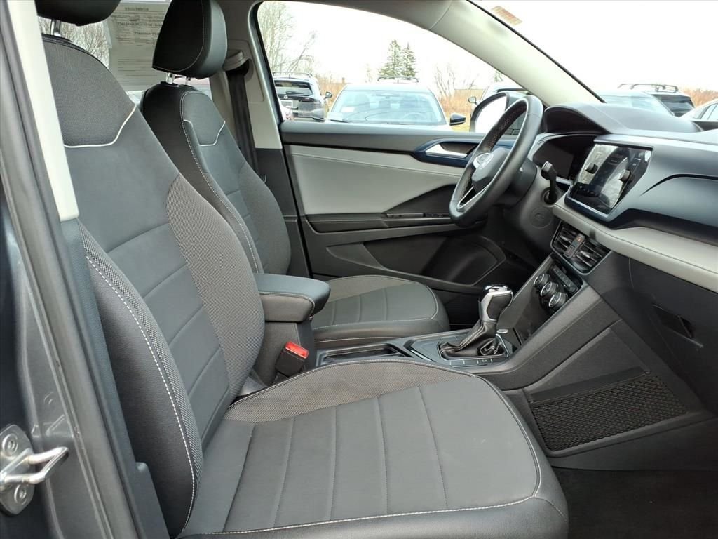 Used 2024 Platinum Gray Metallic Volkswagen 1.5T SE image 26