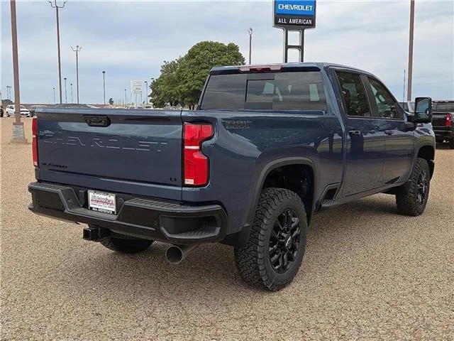 New 2026 GXP Lakeshore B Chevrolet LT 4x4 Crew Cab 6.75 ft. box 159 in. WB image 4