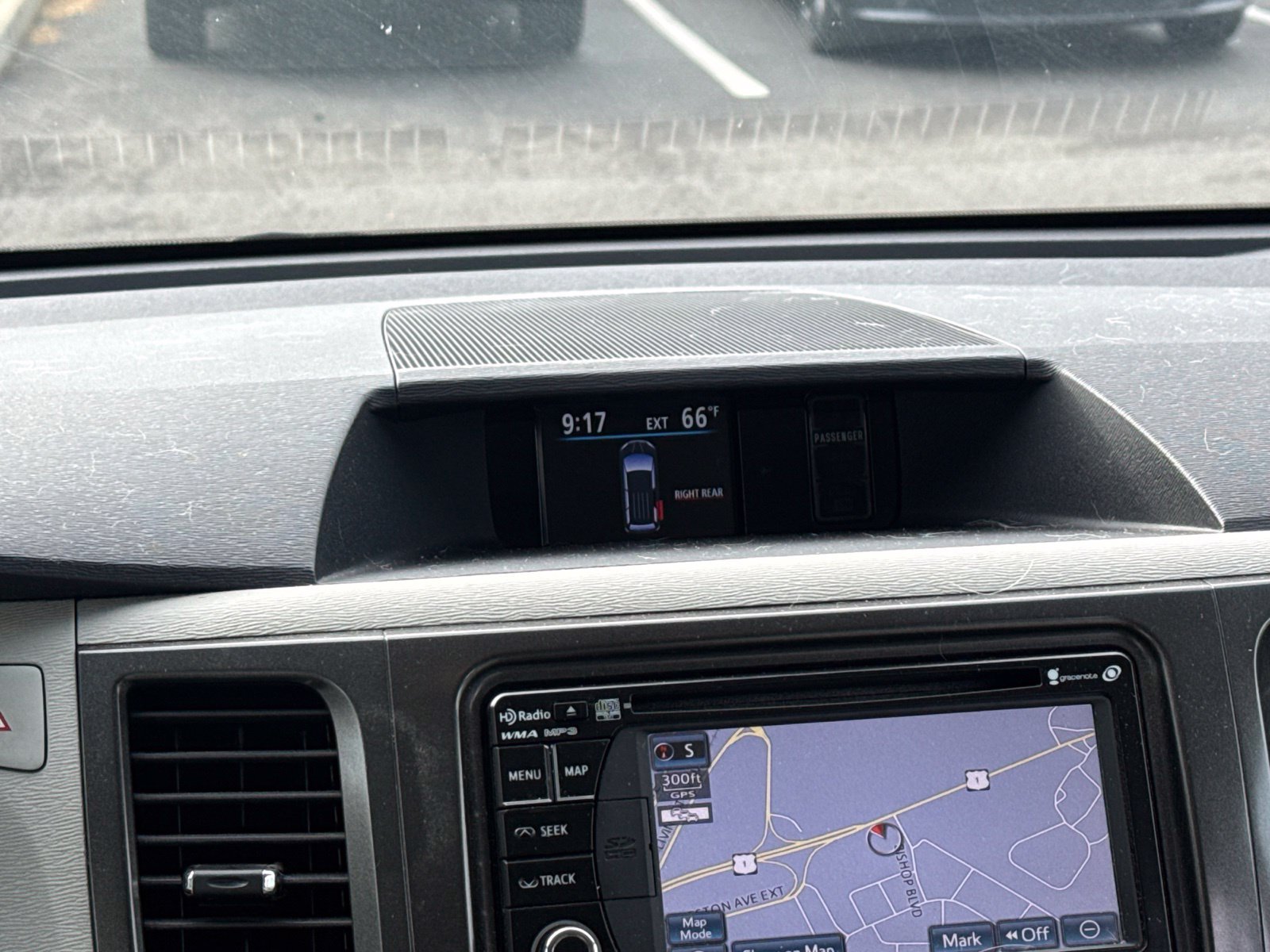 Used 2014 Gray Toyota XLE image 22