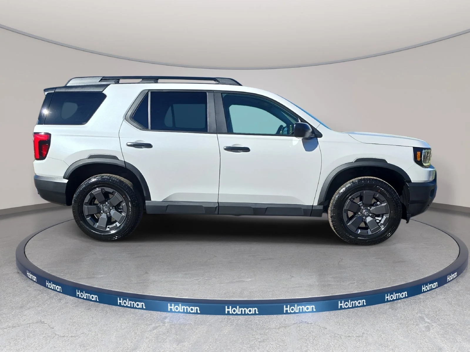 New 2026 Platinum White Pearl Honda RTL Towing image 4