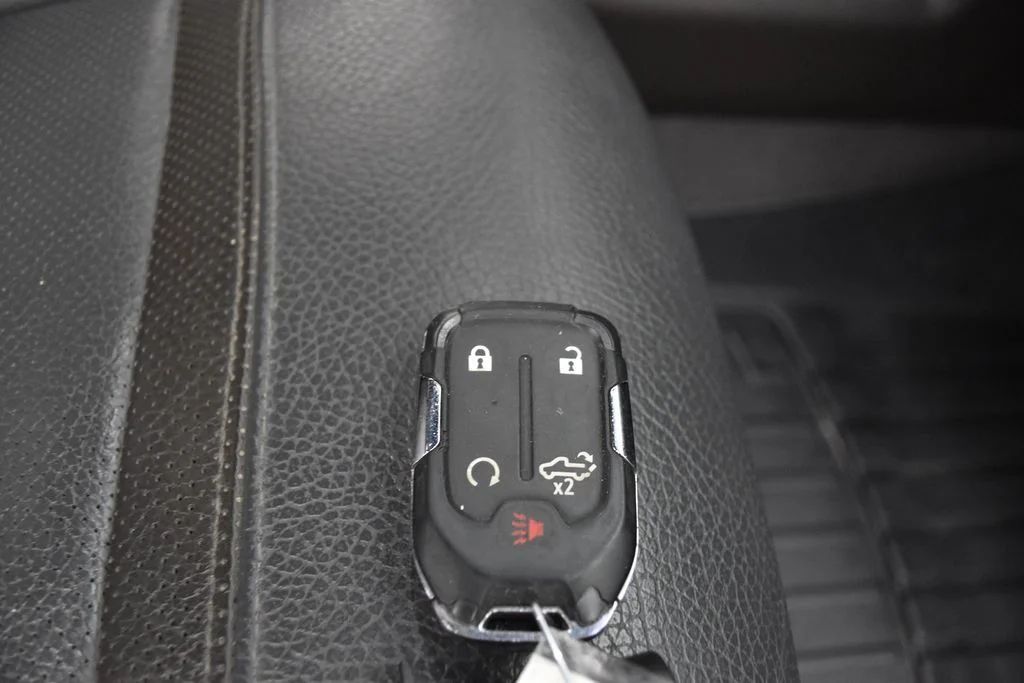 Certified Used 2021 White GMC Denali image 27