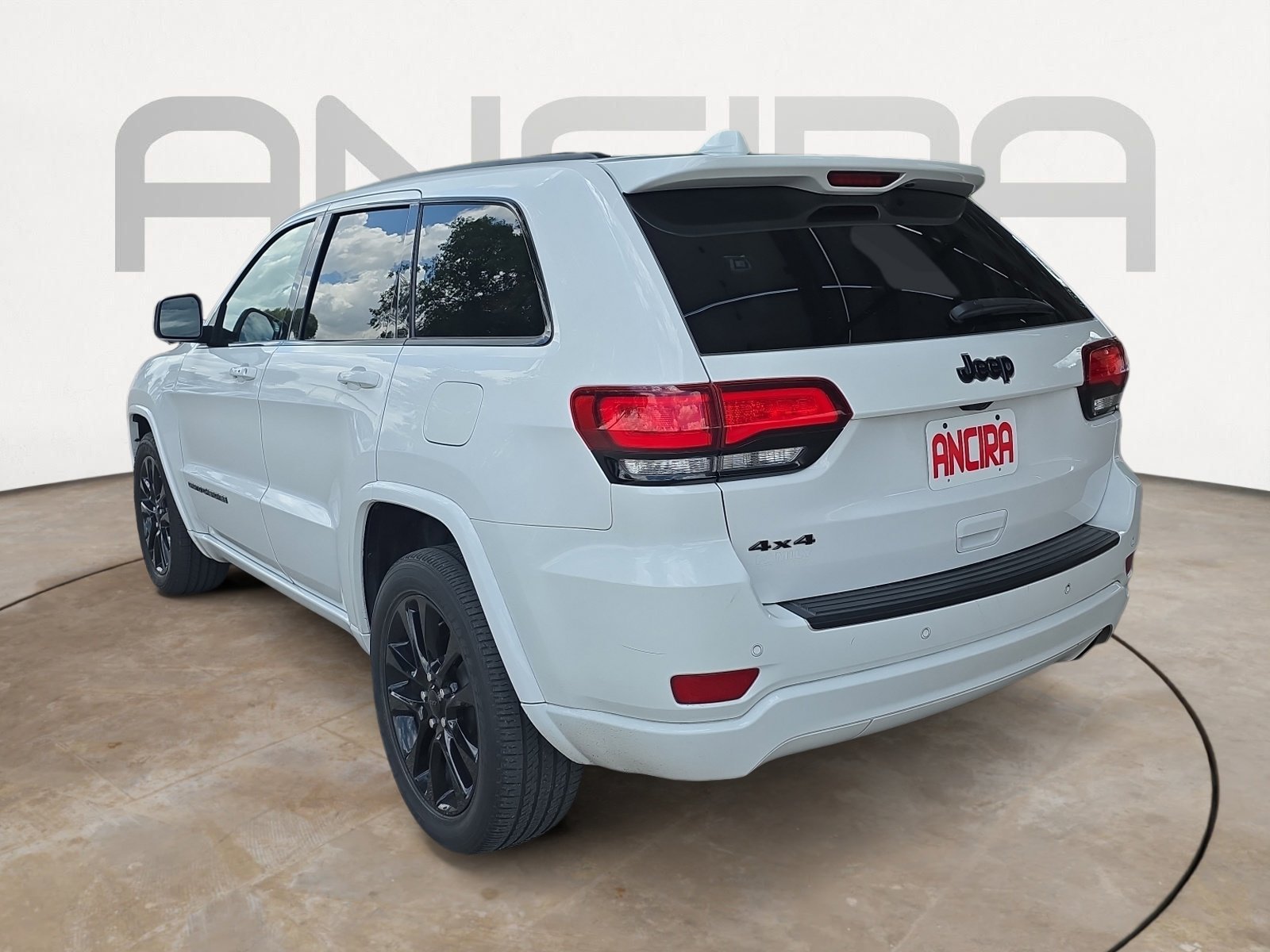 Used 2019 Bright White Clearcoat Jeep Altitude image 6