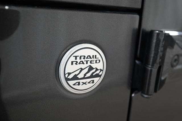Used 2019 Gray Jeep Unlimited Sport S image 20