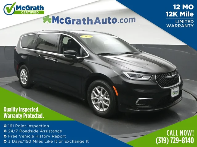 2025 Chrysler Pacifica Select