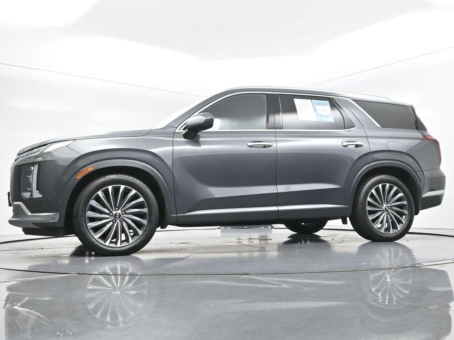 Used 2023 Steel Graphite Hyundai Calligraphy image 53