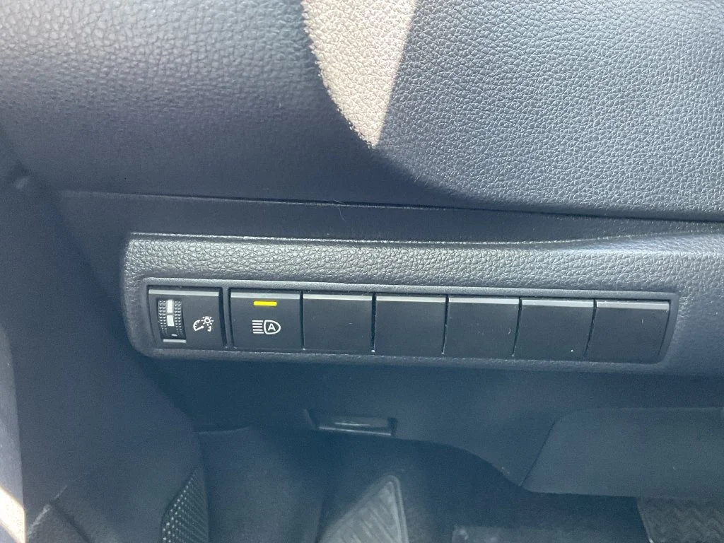 Used 2025 Silver Toyota LE image 29