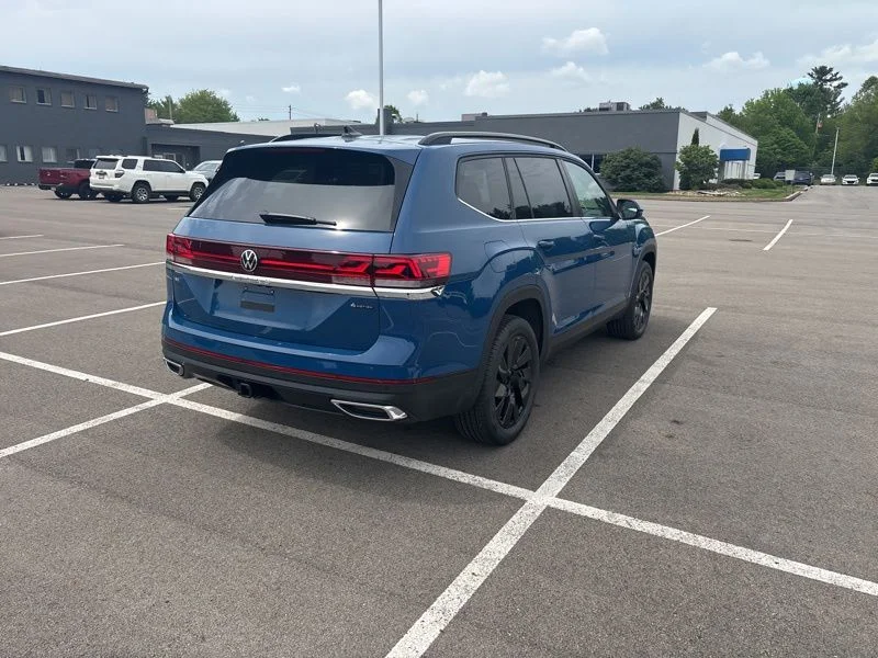 New 2026 Blue Volkswagen 2.0T SE w/Technology image 3