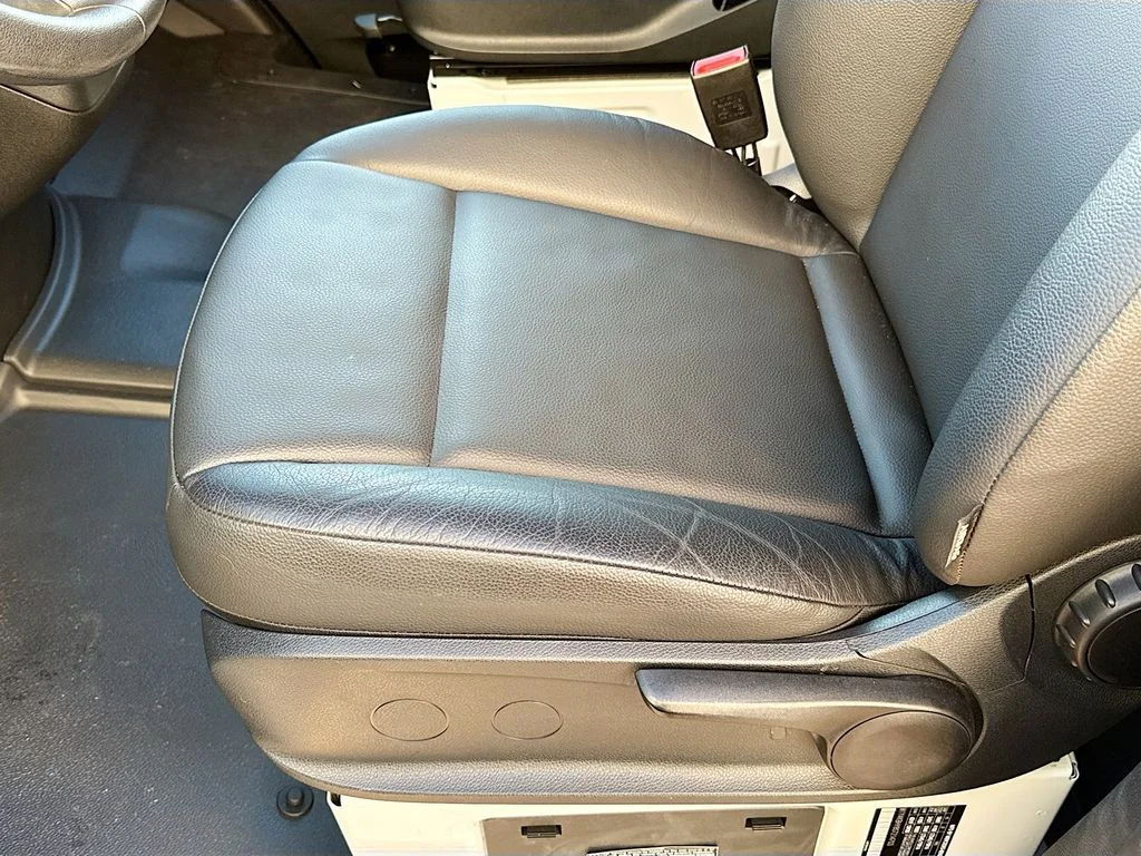 Used 2025 White Mercedes-Benz Cargo 144 WB image 18