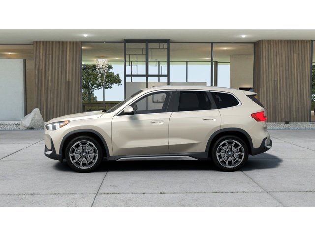 New 2027 Dune Grey Metallic BMW xDrive28i image 4