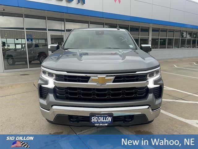 New 2026 Sterling Gray Metallic Chevrolet LT image 9
