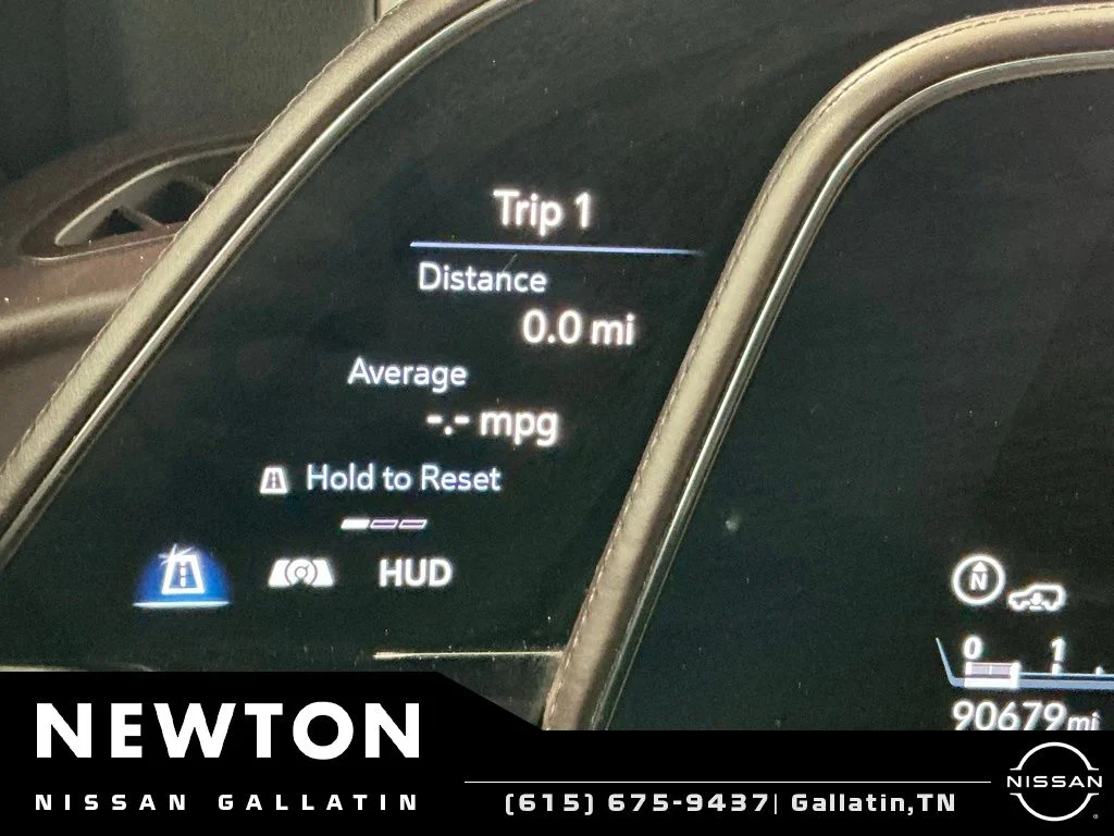 Used 2021 Crystal White Tricoat Cadillac Sport Platinum image 69