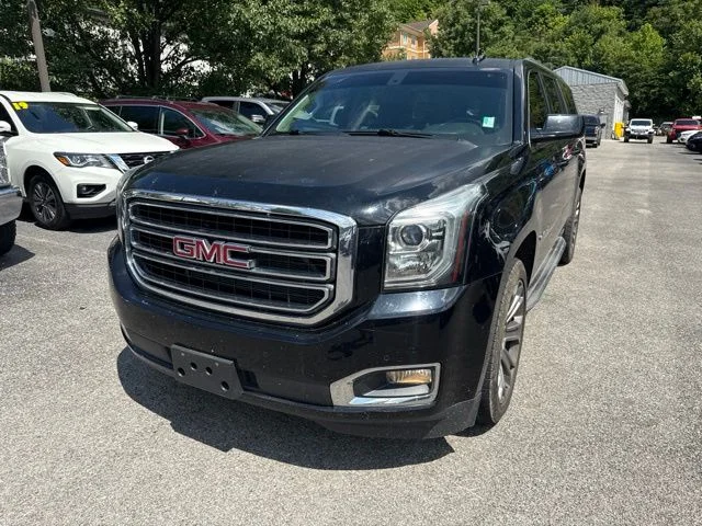 Used 2016 Black GMC SLE image 7