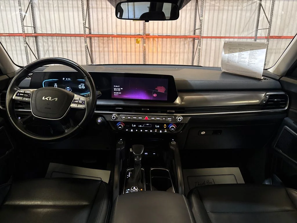 Used 2025 Black Kia S image 12