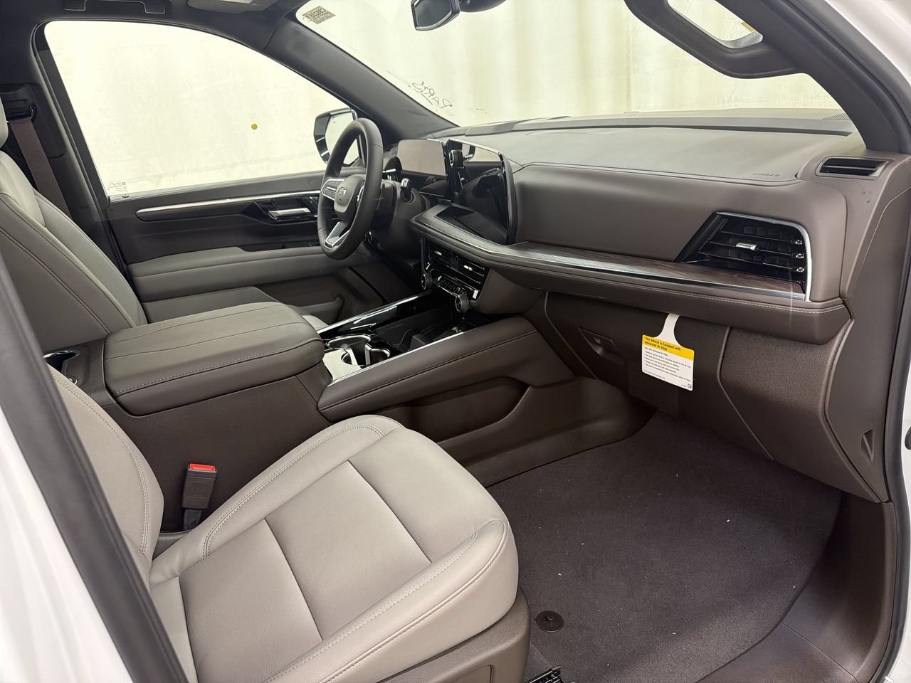 2026 Chevrolet Tahoe Z71 - Photo 15