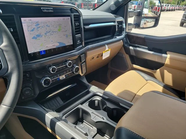 New 2026 Oxford White Ford Lariat image 22
