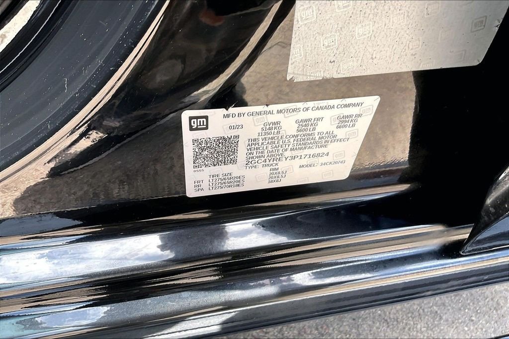 Used 2023 Black Chevrolet High Country image 16