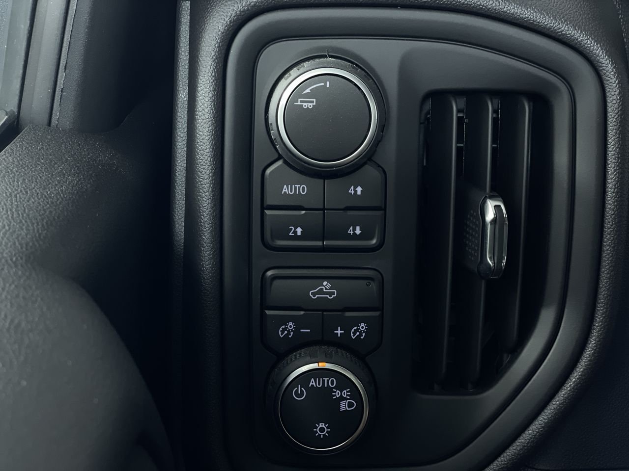 2025 Chevrolet Silverado 1500 Work Truck - Photo 102