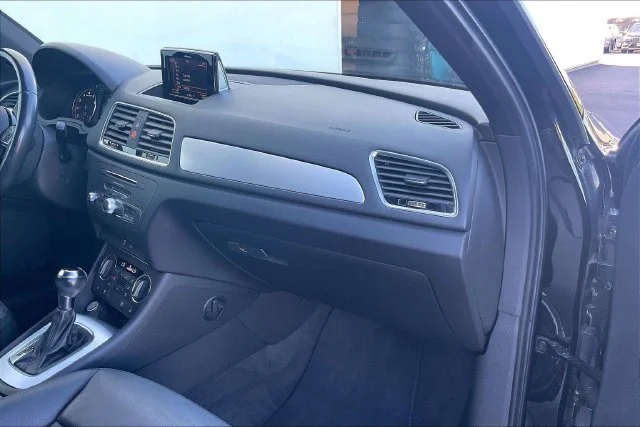 Used 2018 Black Audi 2.0T Premium image 17
