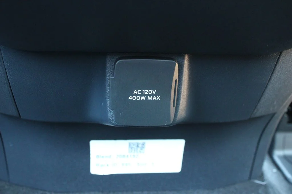 New 2027 Agate Black Metallic Ford MAX Platinum image 31