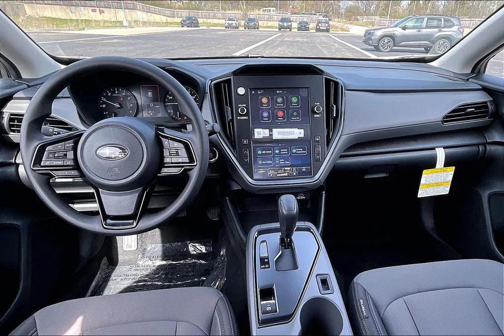 New 2026 CRYSTAL WHITE PEARL Subaru Base image 5