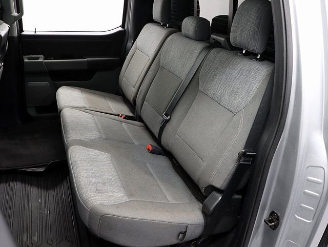 Used 2022 Silver Ford XLT image 15