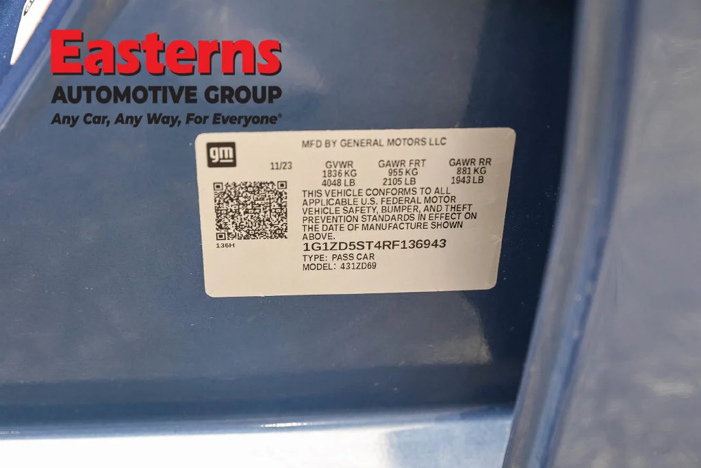 Used 2024 Blue Chevrolet LT image 35