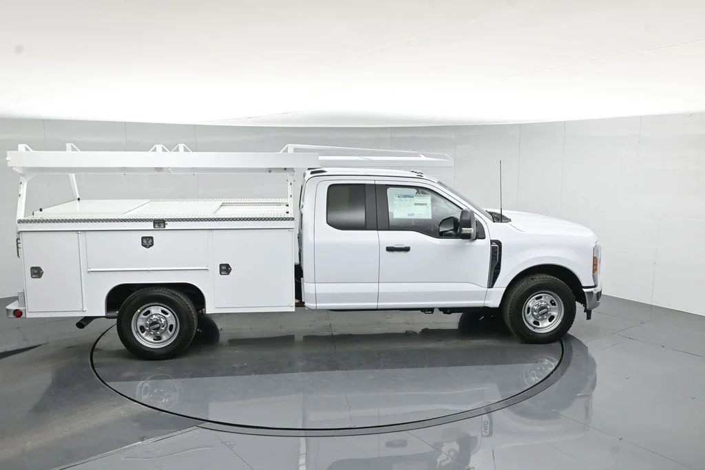 New 2026 White Ford XL image 48
