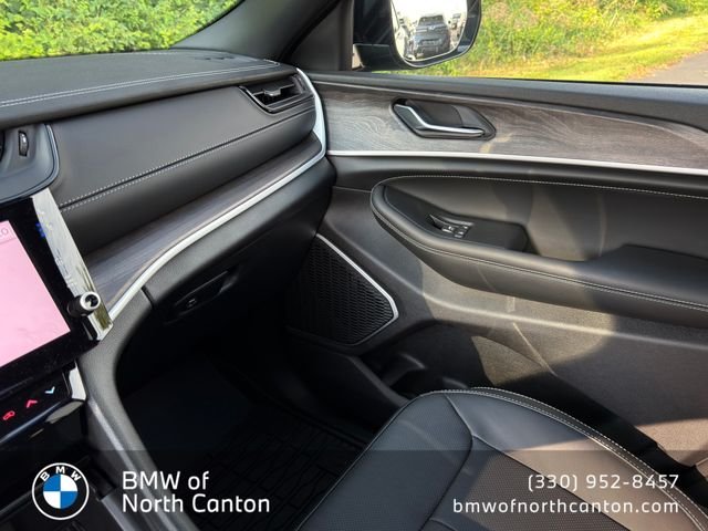 Used 2026 Gray Metallic Jeep Limited Reserve image 24