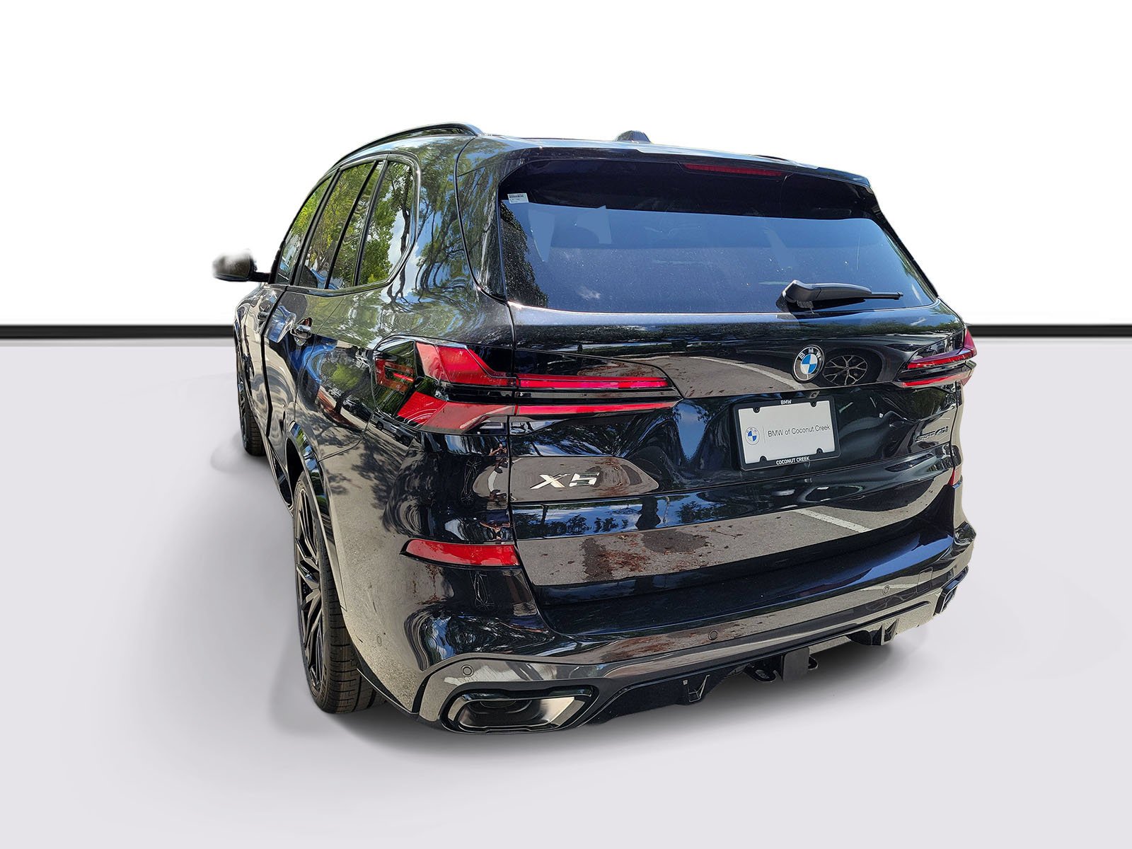 New 2026 Black Sapphire Metallic BMW sDrive40i image 3