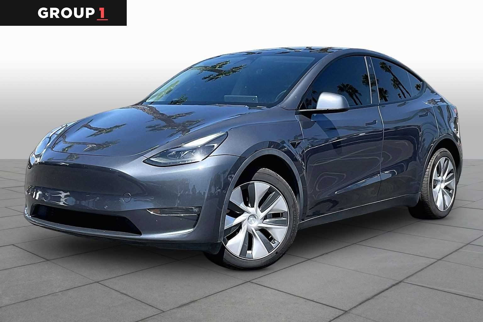 2022 Tesla Model Y Long Range AWD photo